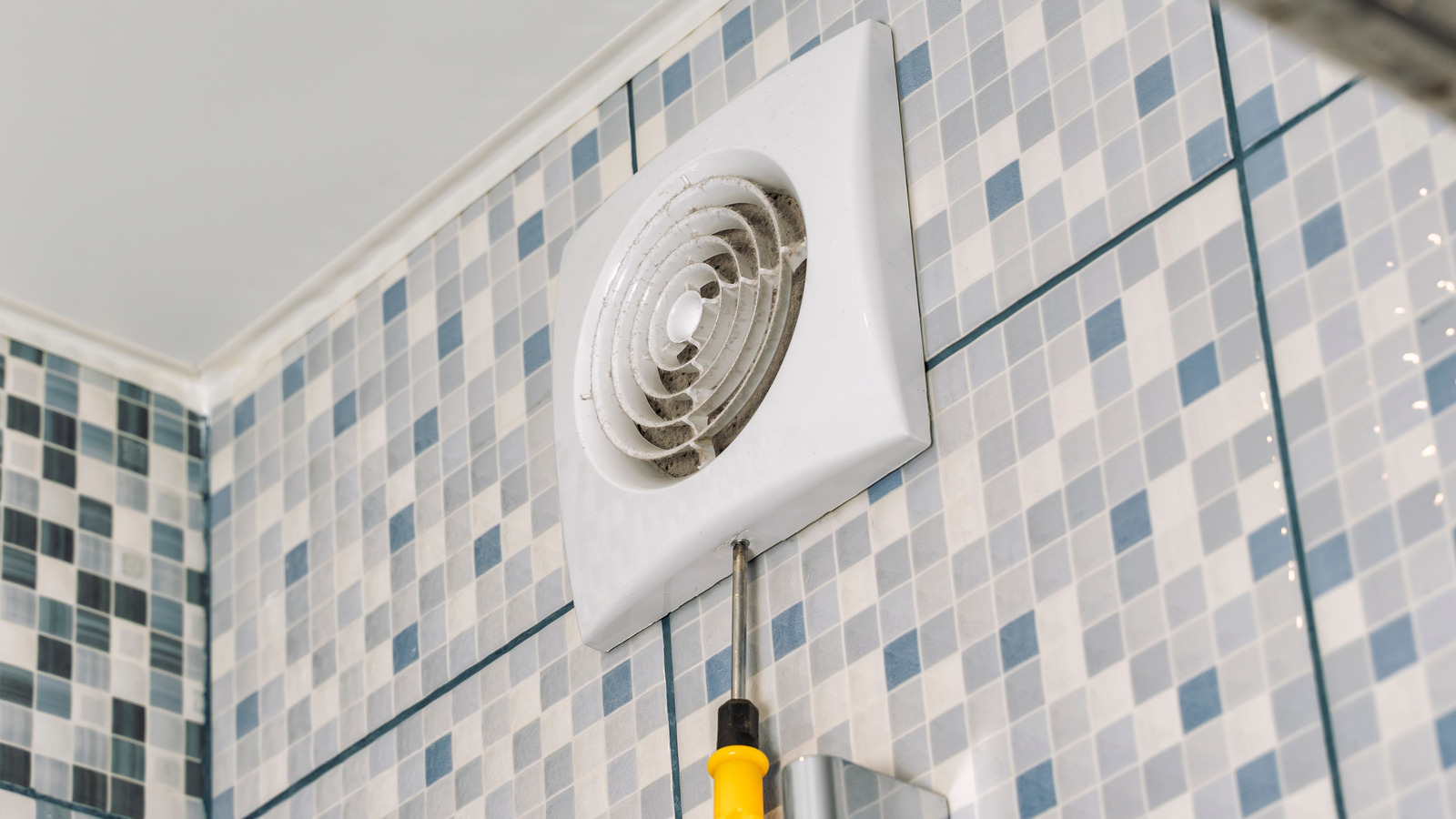 Bathroom Extractor Fan