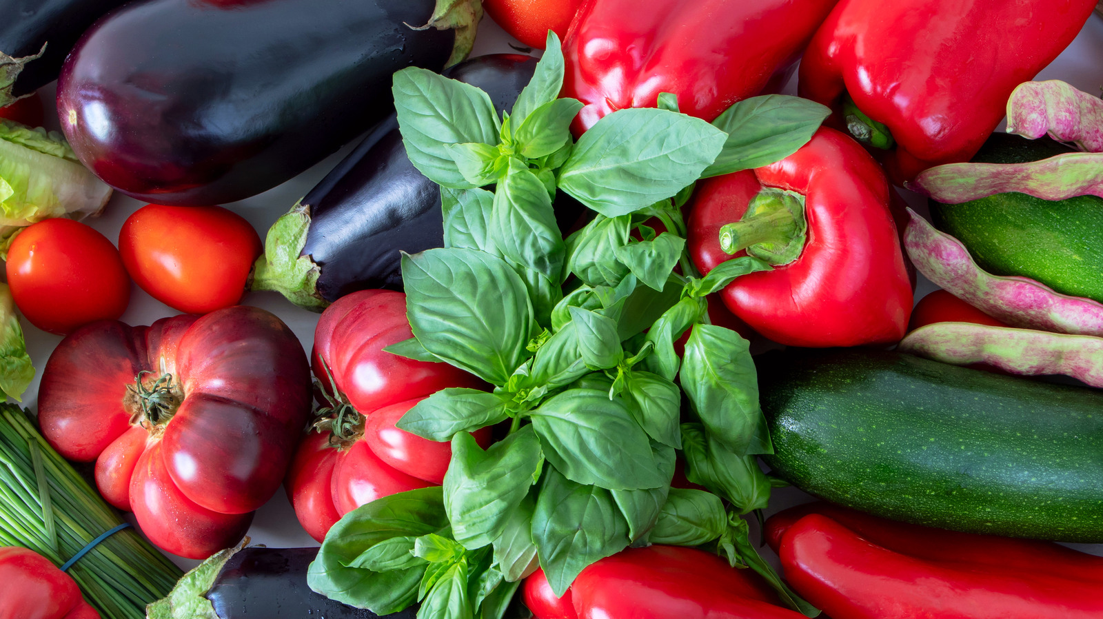 The Benefits Of Planting Basil And Peppers Next To Each Other