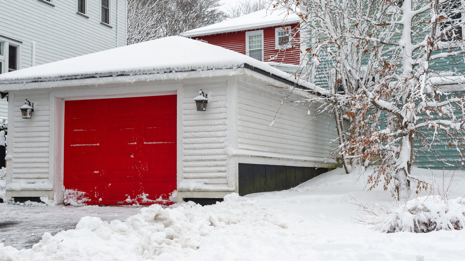 The Best Affordable Garage Heater To Stay Warm This Winter, According