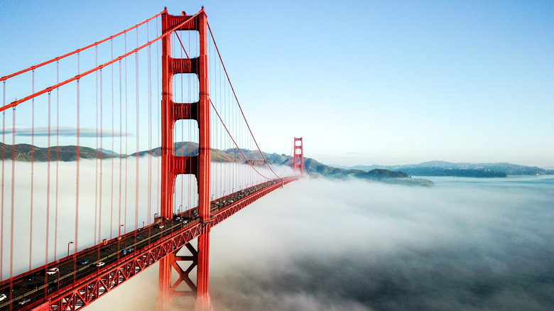 golden gate bridge and fog