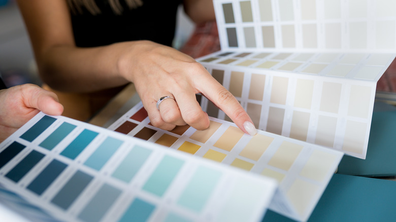 Choosing paint swatches