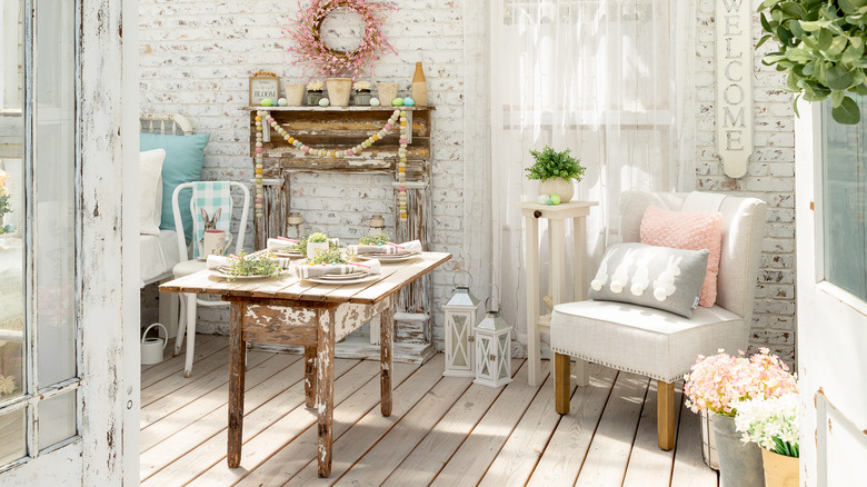 The Best Color Palette For A Shabby Chic Home Decor Style