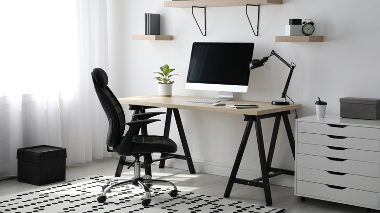 natural toned home office