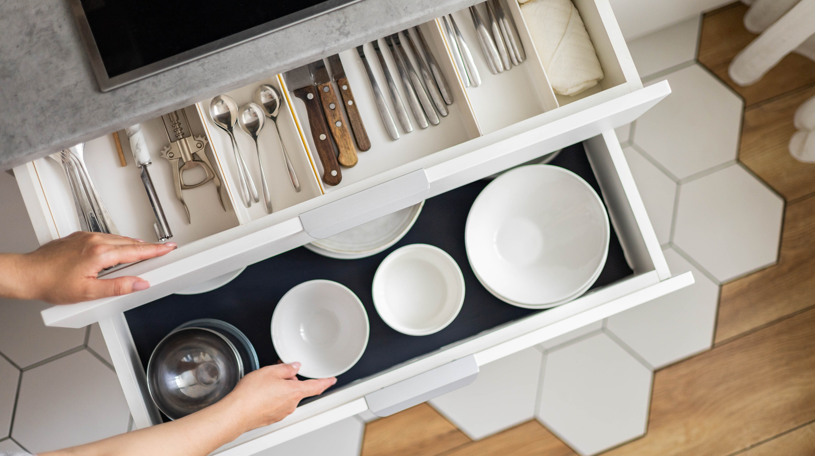 What An Organizer Looks For Drawer Liners For Your Home