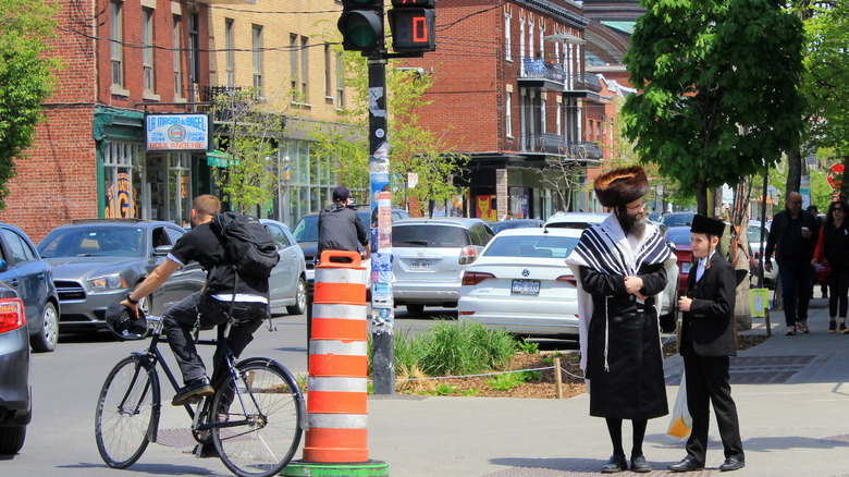 Mile end street