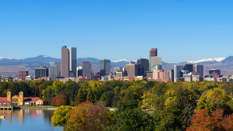 Denver skyline with buildings