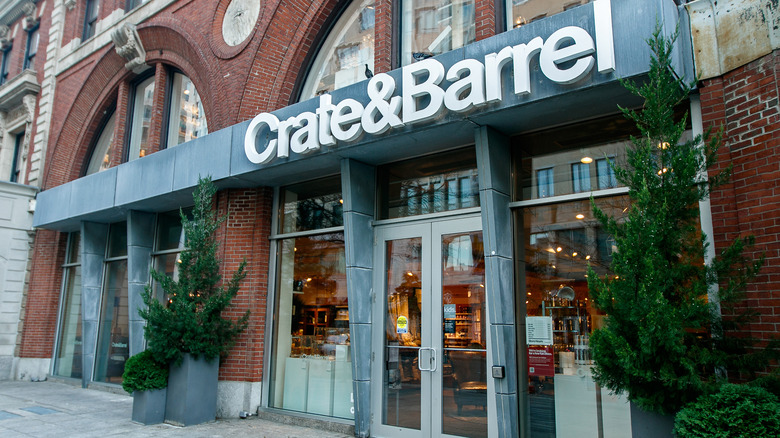 a crate and barrel store