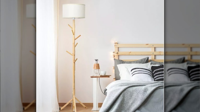 coat rack standing lamp