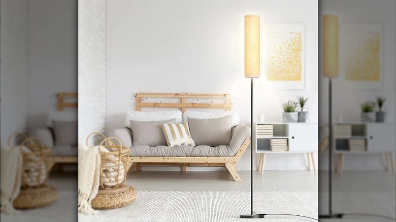 standing lamp