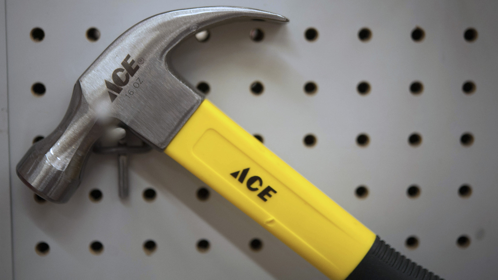 The Best Time To Shop At Ace Hardware