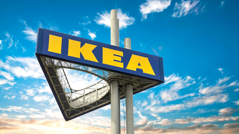 Ikea sign