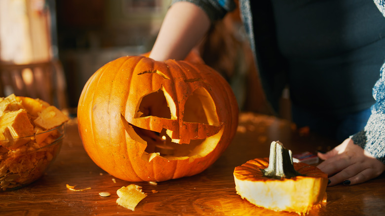 carved pumpkin