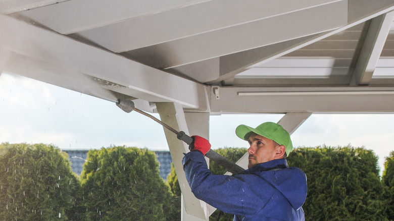 Pressure washing patio cover underside