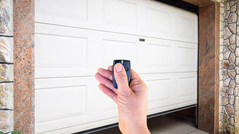 hand holding garage key