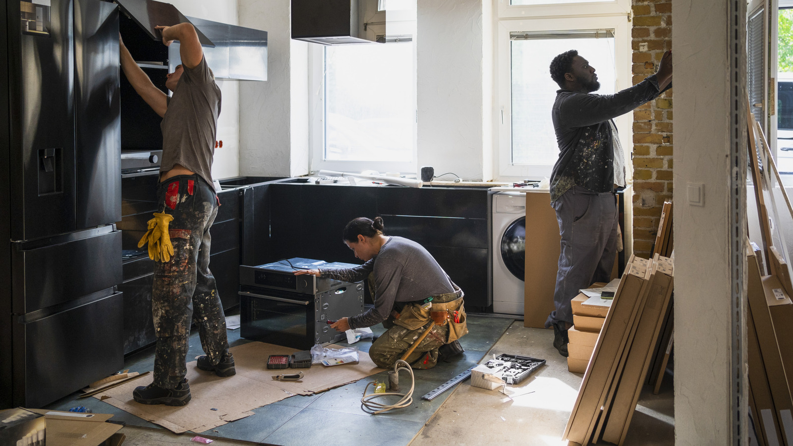 The Best Ways To Save Money When Renovating Your Kitchen, According To Home Improvement Experts