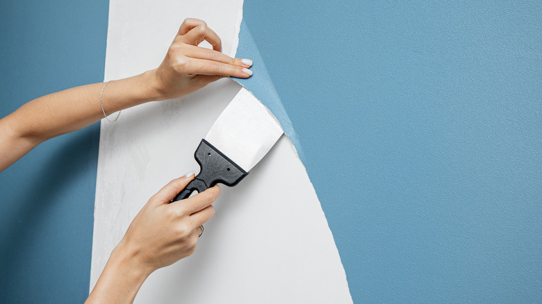 wallpaper scraper removal