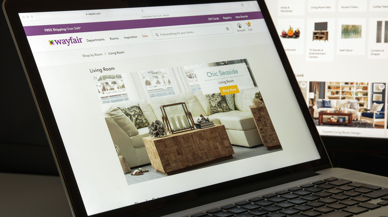 Wayfair webpage on computer