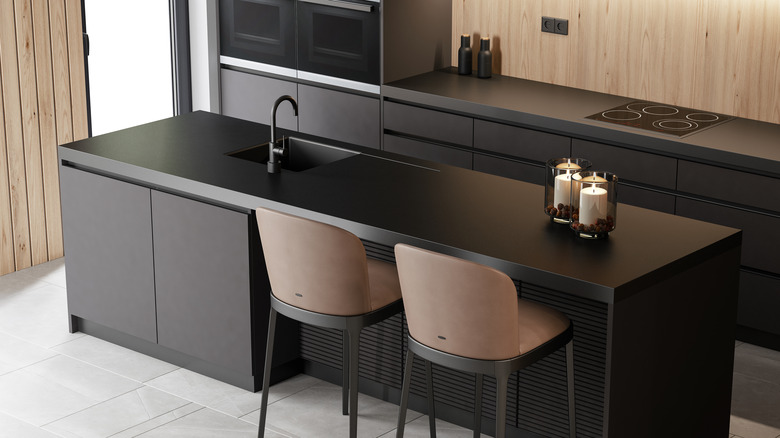 Black kitchen counters