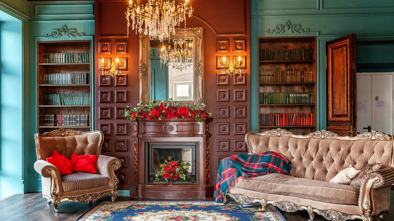 Picture of a Victorian-era living room