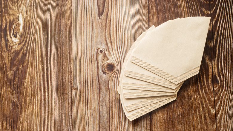 unbleached brown paper coffee filters