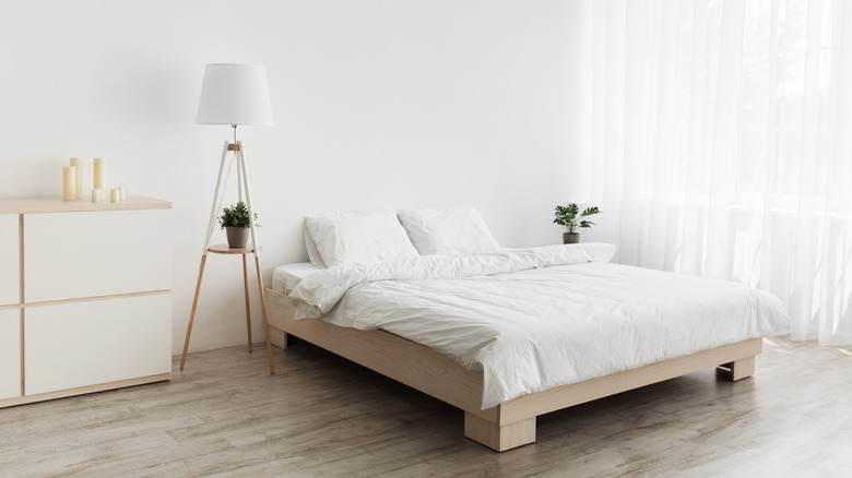 all-white bedding
