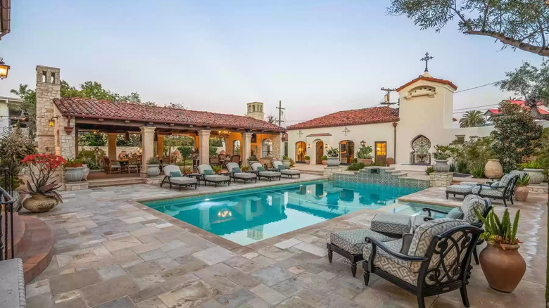 pool area