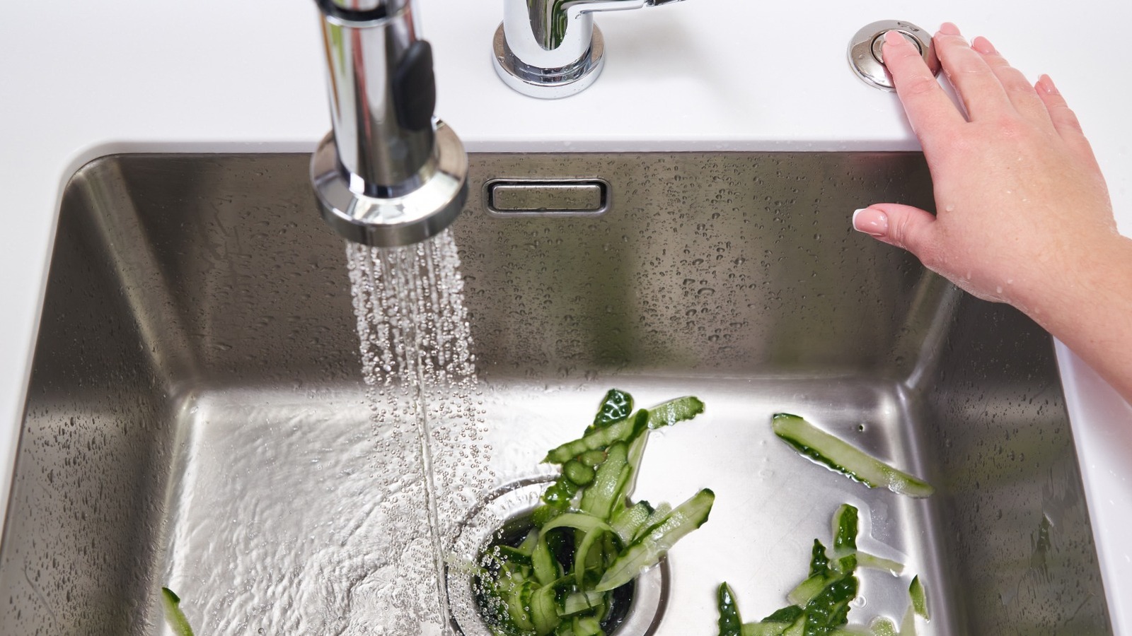 The Correct Length Of Time To Run Your Garbage Disposal To Extend Its