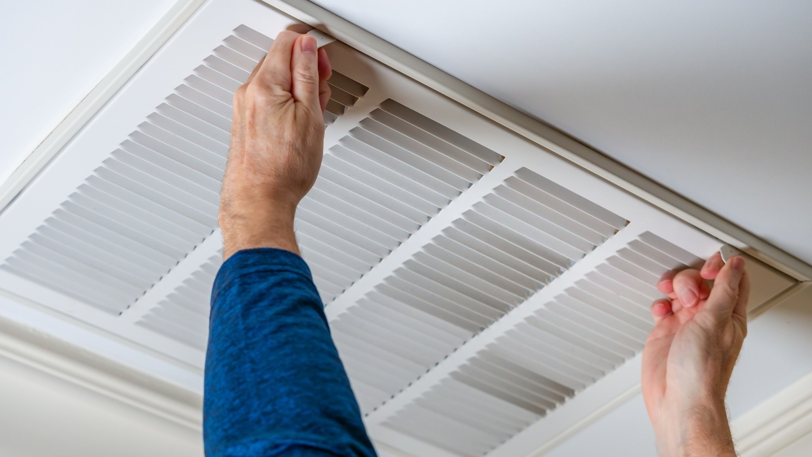 The Creative Hack To Cover Up Your Ugly Air Return Vent