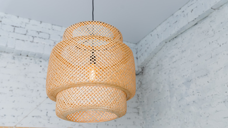 Rattan pendant lamp