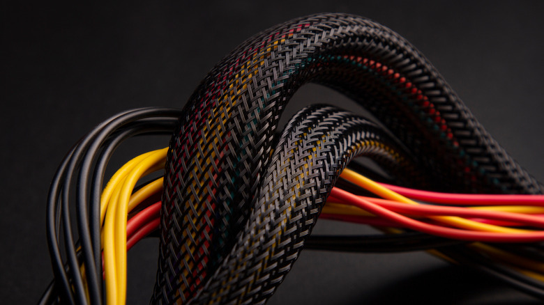 Wires with flame retardants