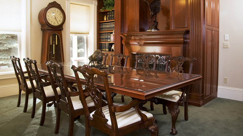 old style dining room