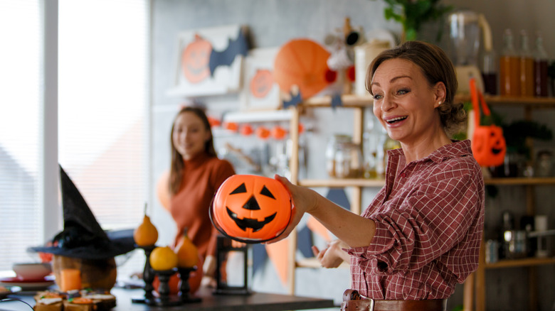 pumpkin bucket savings