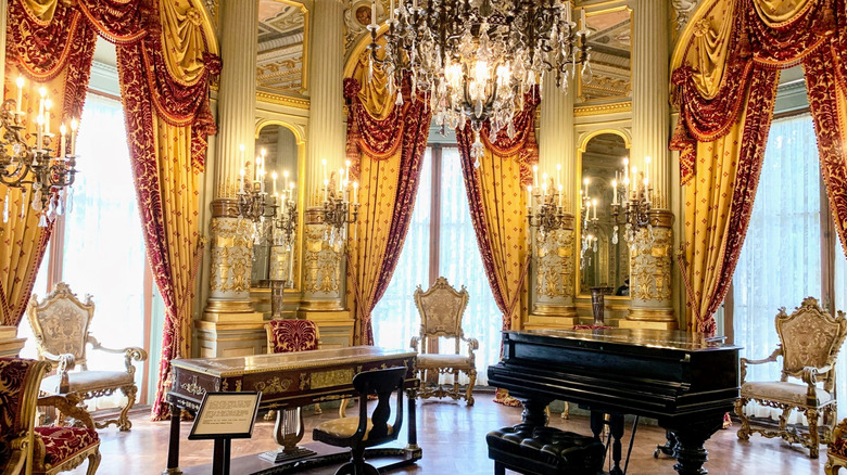 A decadently decorated room in a Gilded Age Mansion in Newport, Rhode Island.