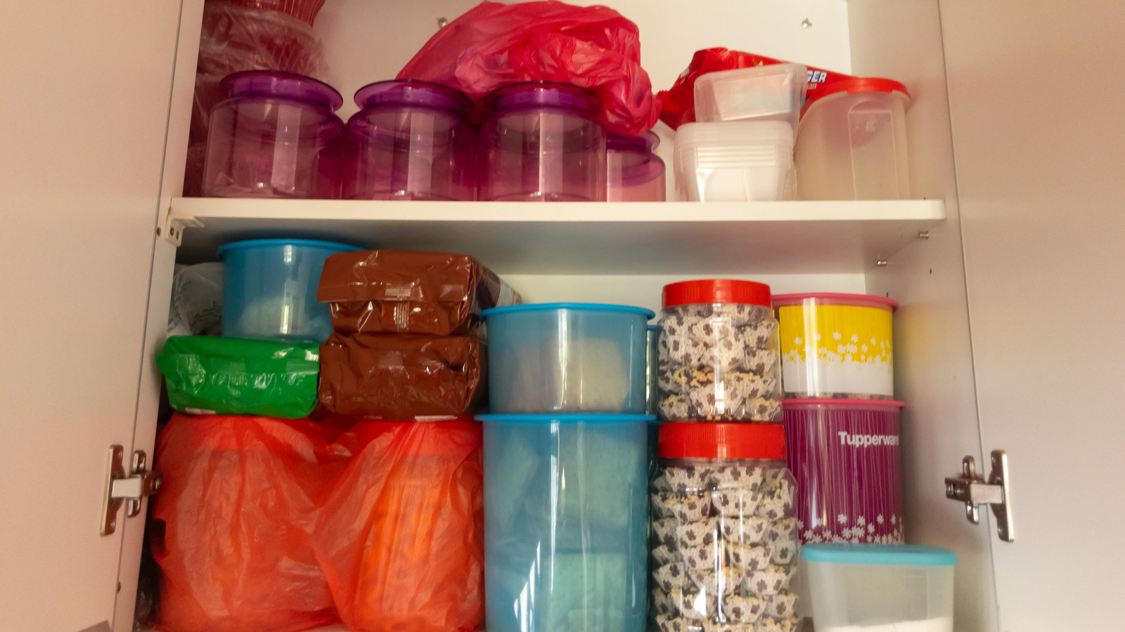 The Dollar Tree Product That'll Help Organize & Declutter Your Plastic
