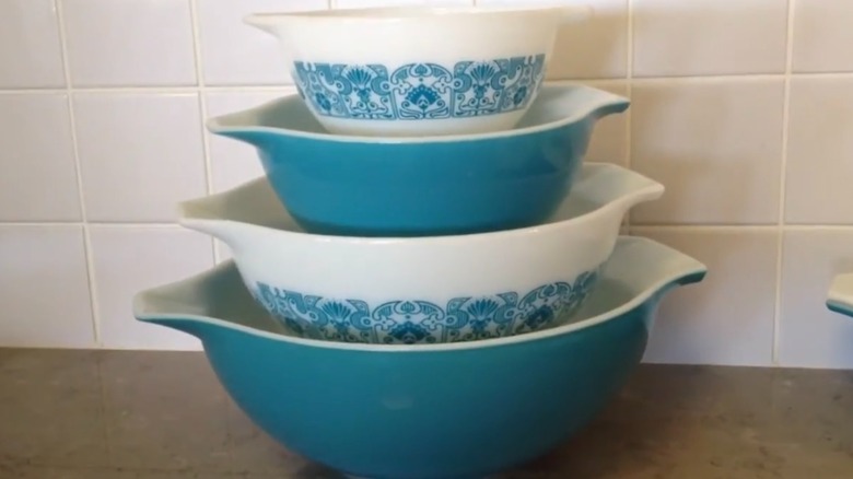 Set of blue and white horizon blue Cinderella nesting bowls by Pyrex.