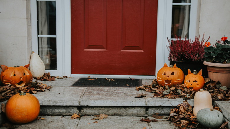House exterior decorated for fall