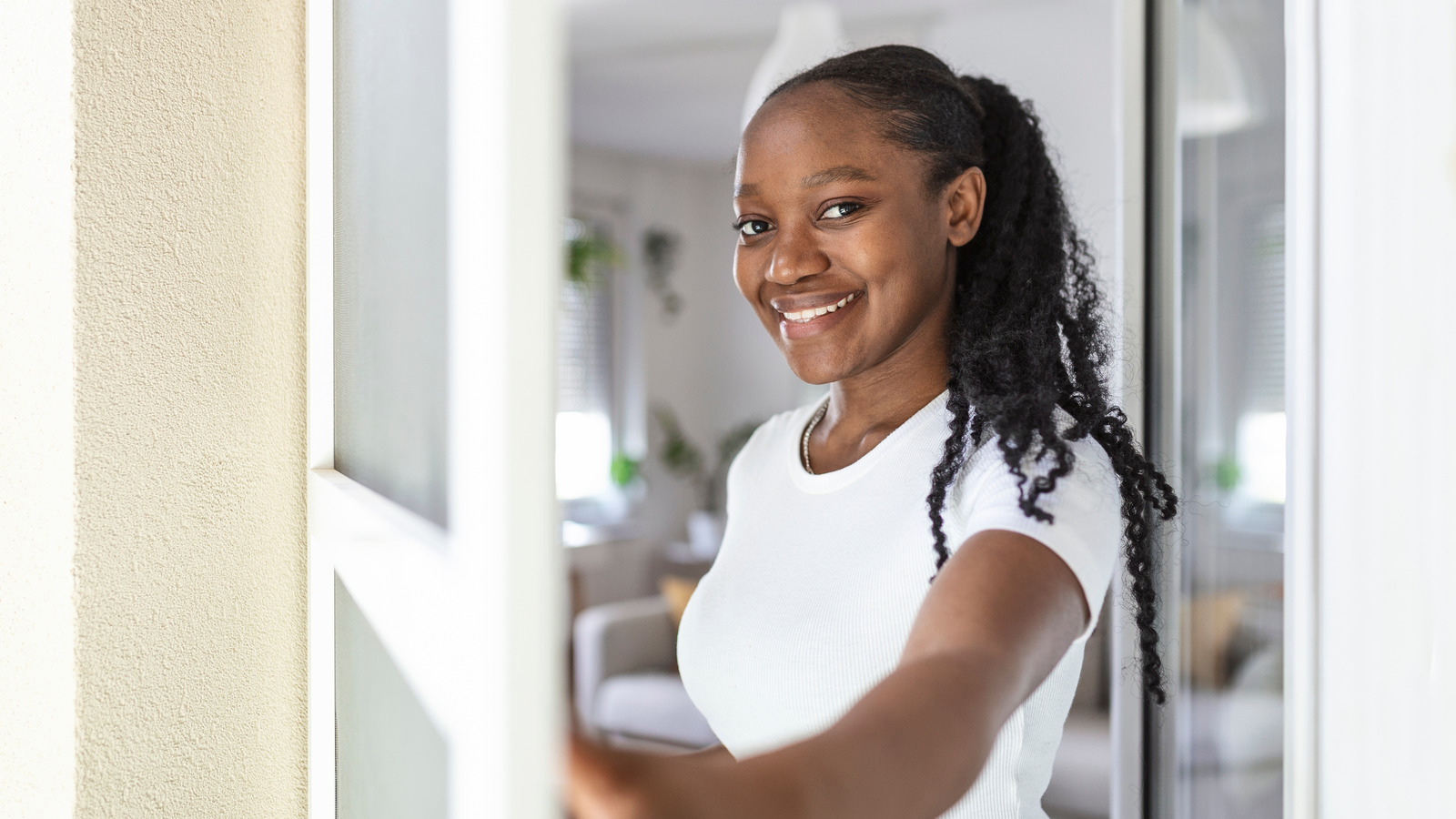 The Easiest Way To Install A Retractable Screen Door
