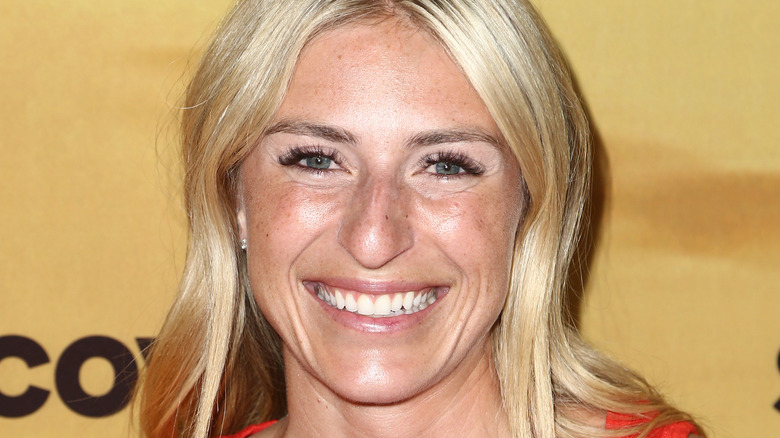 jasmine roth close up