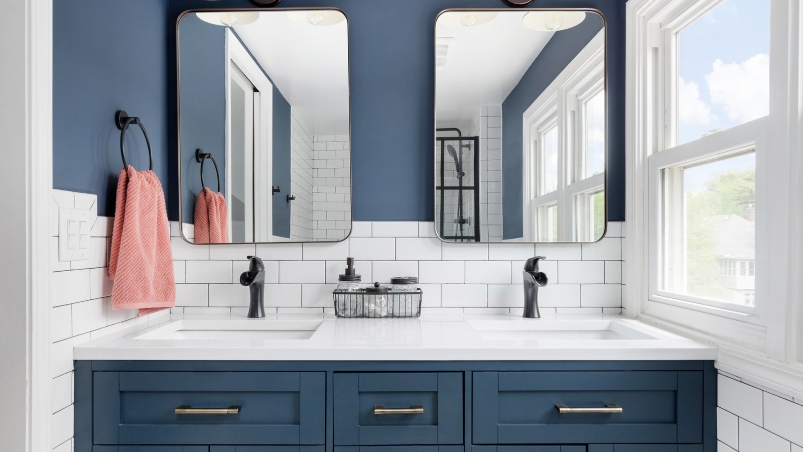 Having Trouble With Your DIY Peel-And-Stick Bathroom Tiles? Try Caulk