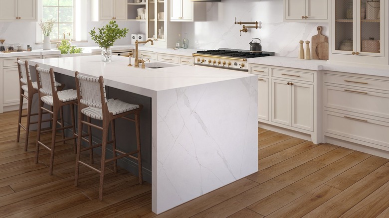 Hanstone Quartz kitchen countertop