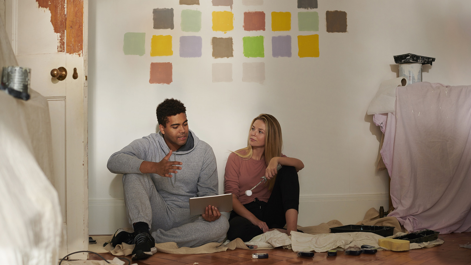 The EyeCatching Shade Of Paint Color That Can Devalue Your Home