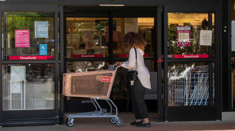 Person ready to shop