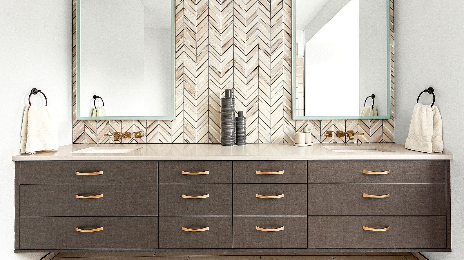 The Fixer Upper Bathroom Feature Joanna Gaines Loves For Extra Storage