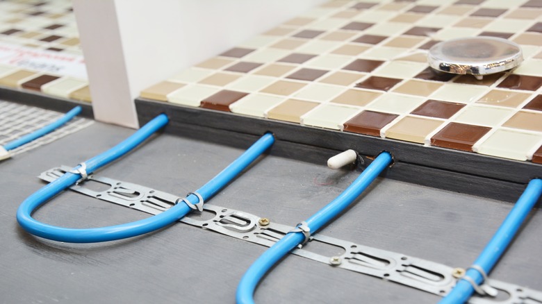 radiant flooring heating under tile