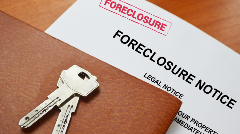 Foreclosure notice with set of keys