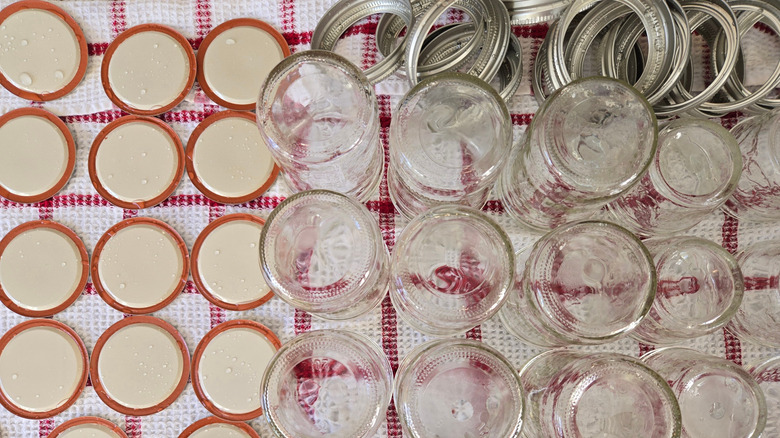 Mason jars with lids