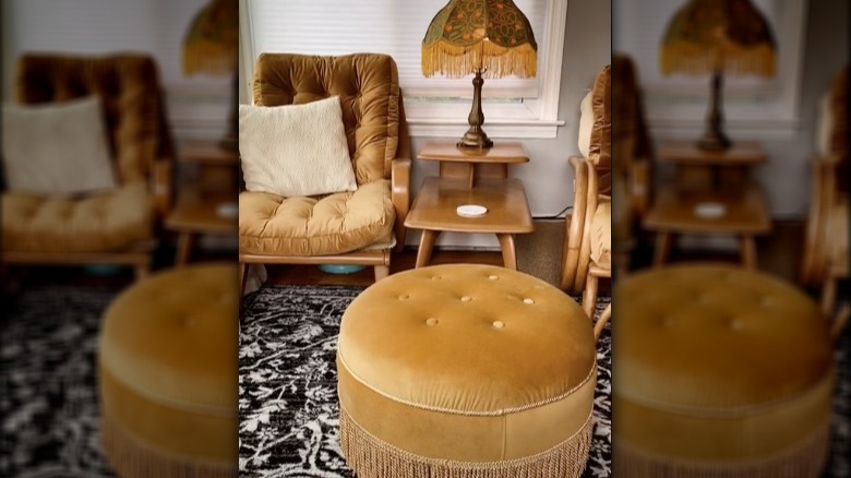 Grandmaximalist interior