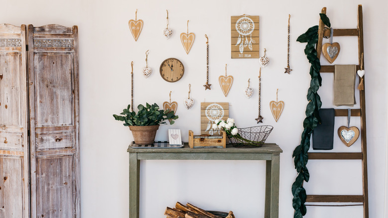 Eclectic entry way