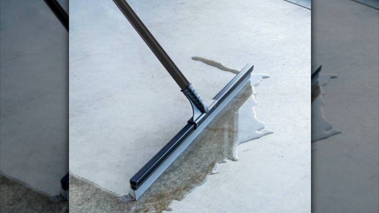 Why Using a Squeegee is the Best Way to Clean Your Countertops - BCP