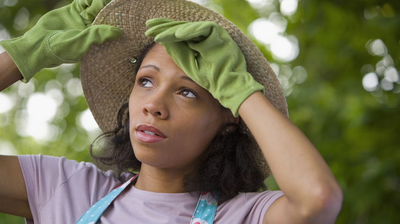 woman in gardening hat